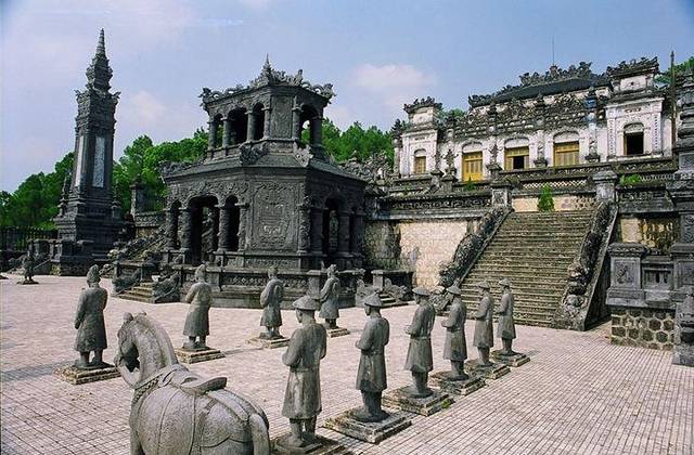 Royal Tombs