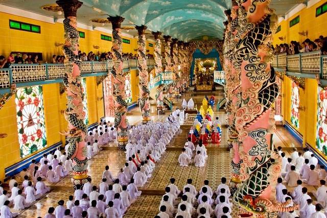 Cao Đài Temple