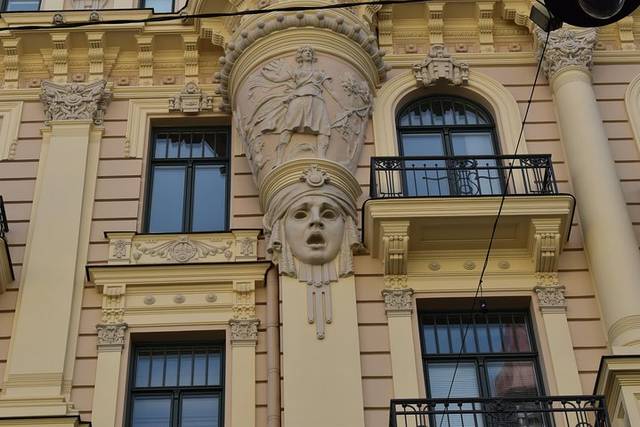 Art Nouveau