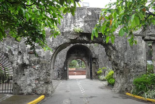 Intramuros
