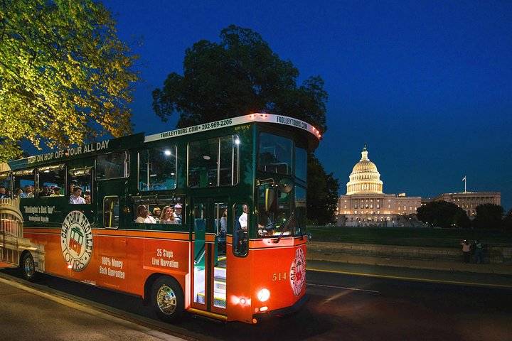 Monuments by night, Washington DC