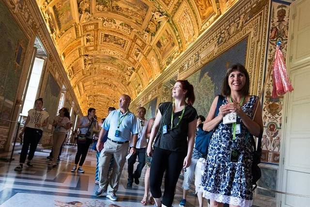 Raphael Rooms