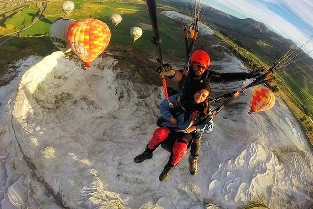 Paragliding