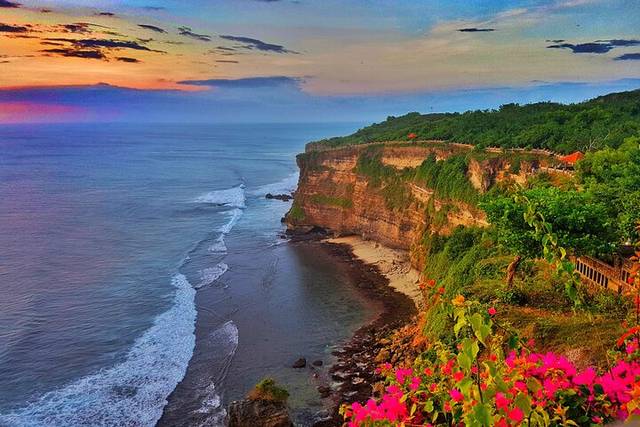 Uluwatu Temple