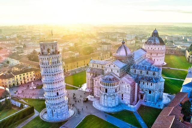 Pisa & Lucca