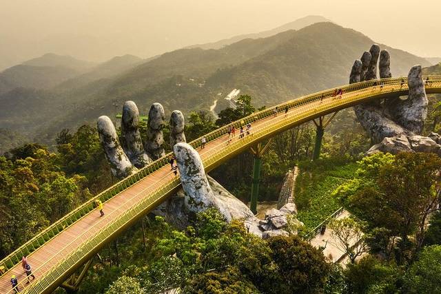 Ba Na Hills