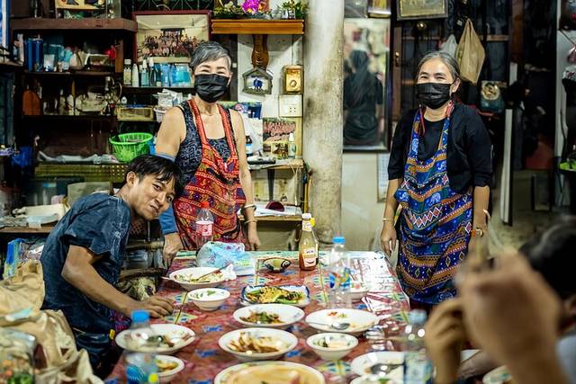 Amphawa market