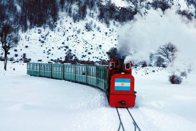 World’s End Train