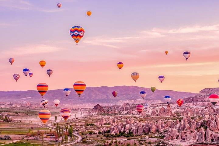 Hot-air balloons, Goreme