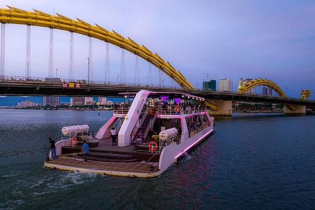 Dragon Bridge