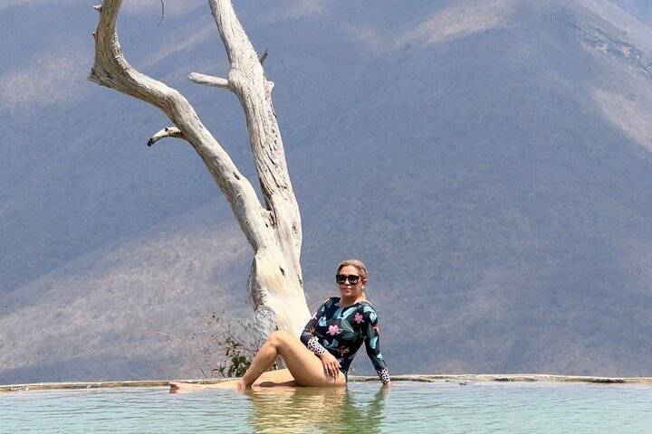 Hierve el Agua, Oaxaca City