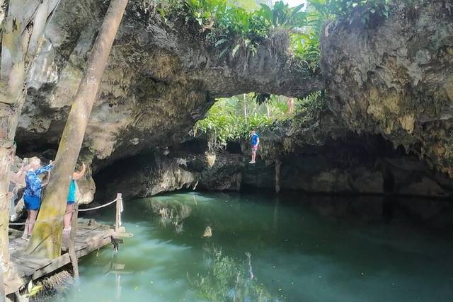 Jade Caverns