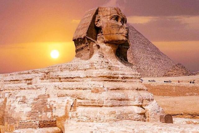 Pyramids & Sphinx