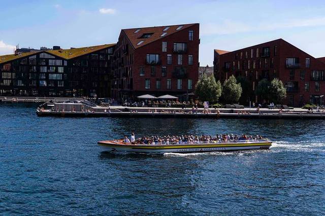 Canal cruise
