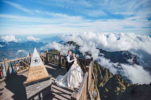 Fansipan Summit