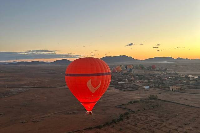Hot air balloons