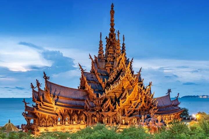 Sanctuary of Truth, Pattaya