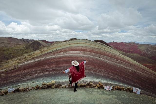Rainbow Mountain