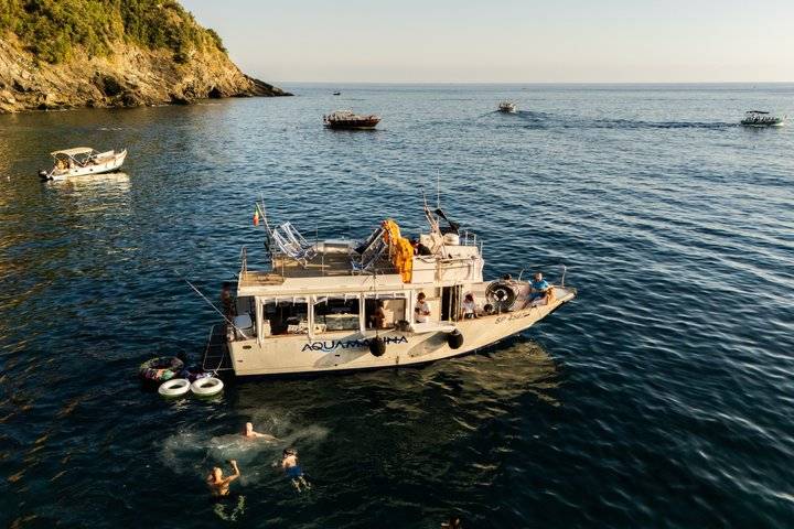 Sunset cruise, Cinque Terre