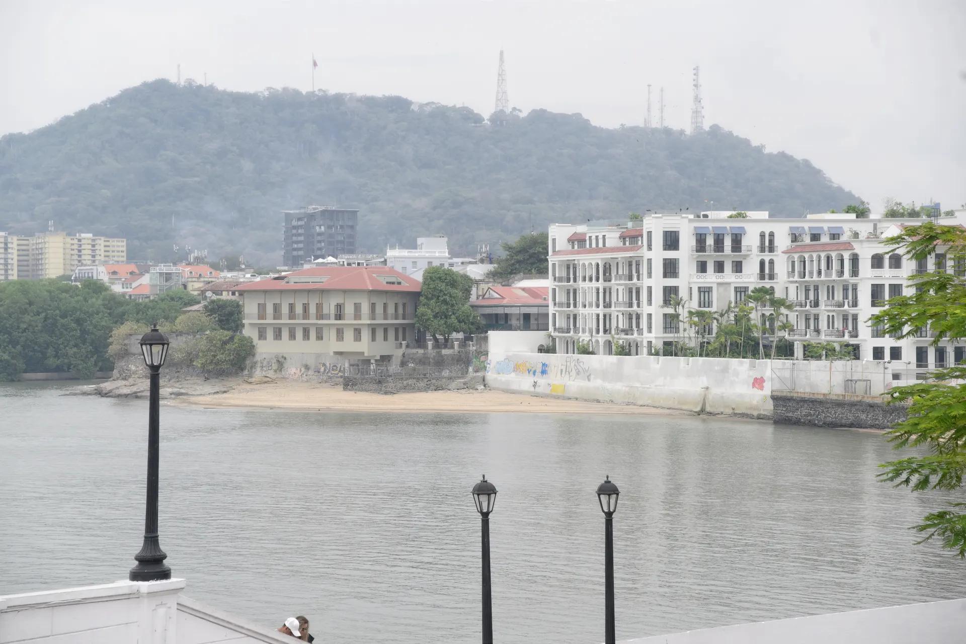 Ancón Hill rising behind waterfront buildings, seen from Casco Antiguo
