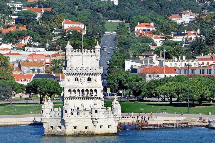 8-Day Guided Tour from Santiago to Lisbon