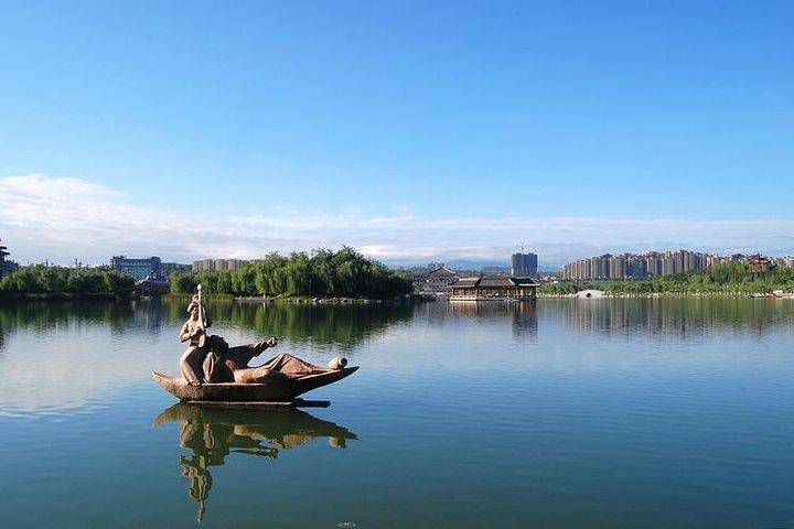 Excursão à tarde de Xian ao pagode do Grande Ganso Selvagem e ao Qujiang Pool