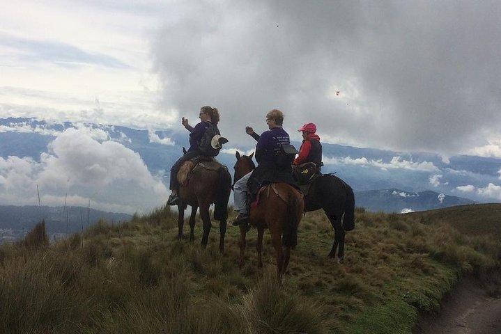 Privat halvdagsledning och ridning ovanför Quito