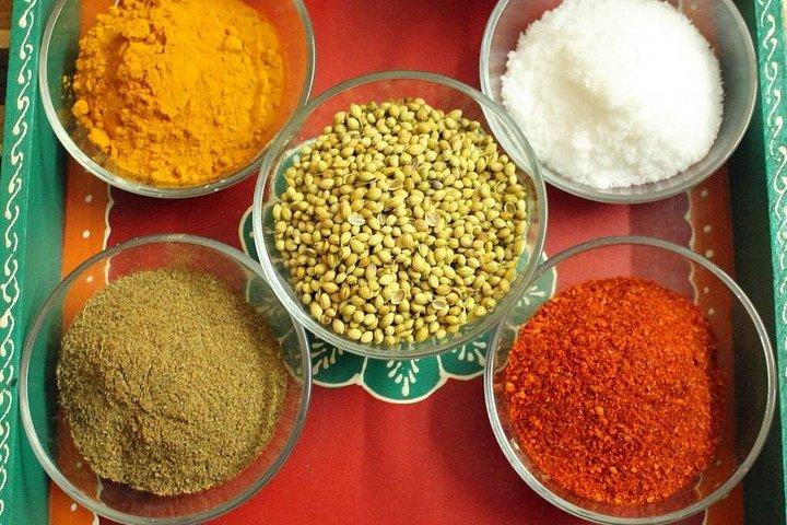シェフからインド料理を学ぶ - プライベート料理教室