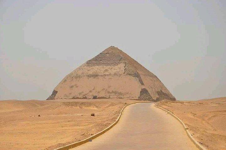 Caïro-tour / volledige dagtour naar de piramides van Dahshure, Saqqara en Gizeh inclusief lunch