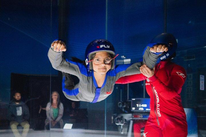 2回のフライトとパーソナライズされた証明書付きのサンフランシスコインドアスカイダイビング