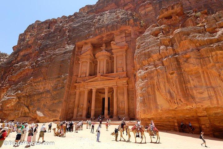 Trésors de la Jordanie Tour-7 jours Découvrez Petra et la mer Morte et Wadi Rum avec Hôtels