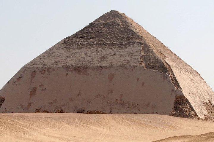 Upptäck mysterierna av pyramiderna i Giza & Sakkara & Dahshur med guide
