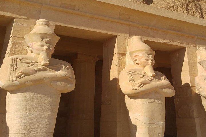 Luxor Full Day Esplora la West Bank Valley of the Kings e Queens con il tempio di Habu