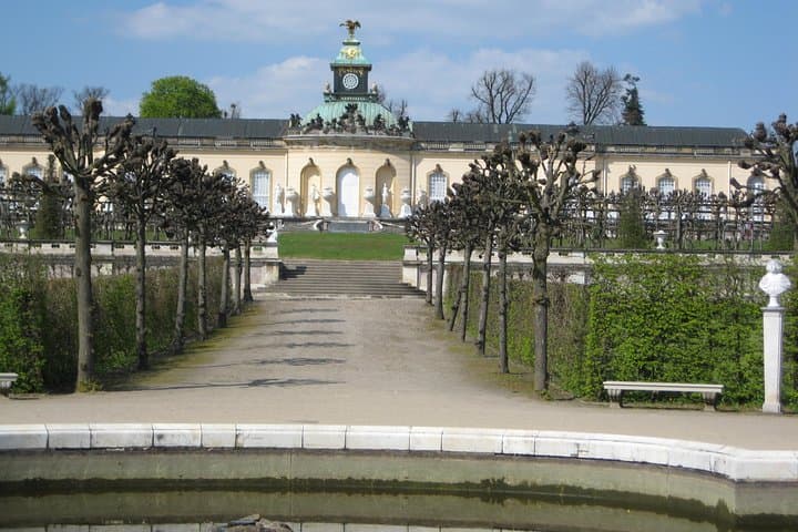 Private Day Tour of Wannsee and Potsdam from Berlin