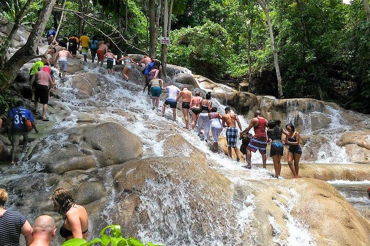 Montego Bay: Blue Hole & Dunn's River Falls