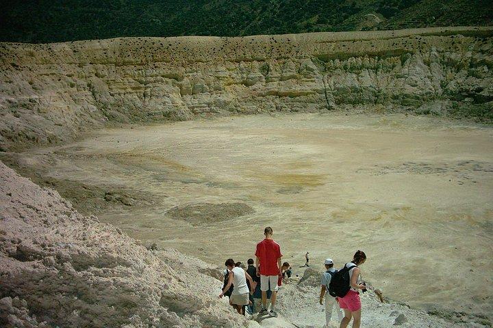 Helgedagstur till Nisyros vulkanön