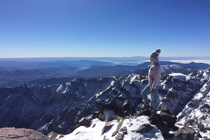 Trekking privato sul Monte Toubkal 2 giorni