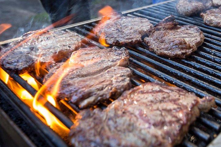 Planwagenfahrt in Banff mit Western Cookout