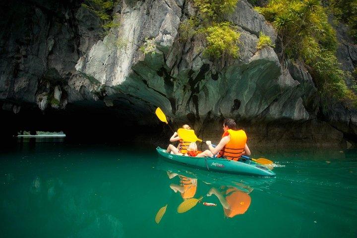 Dagtocht naar Halong Bay vanuit Hanoi
