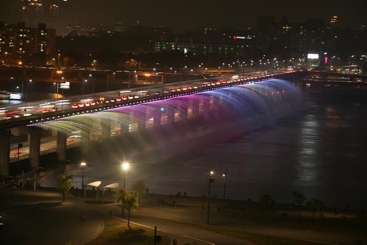 Moonlight Rainbow Fountain Show Night Tour in Seoul