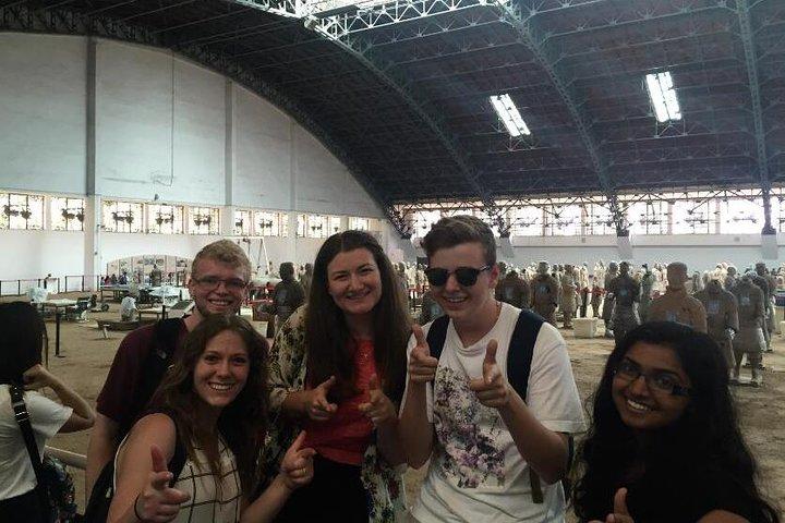 Grupo Pequeno de Guerreiros de Terracota e City Day Tour