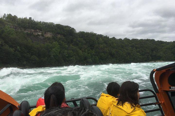 Niagara Falls Sightseeing Tour von USA Seite plus Jetboot