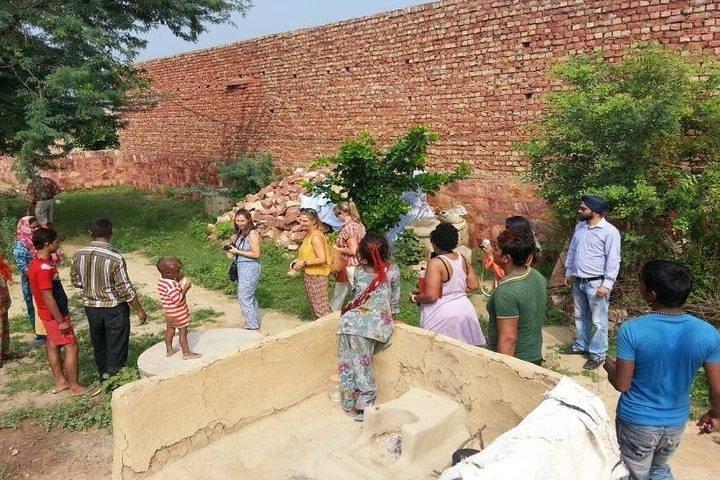 Tour storico di Agra e Fatehpur Sikri con il villaggio di Korai