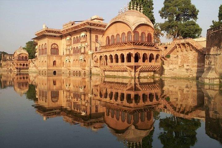 Full Day Fatehpur Sikri, Bharatpur e Deeg Palace Tour
