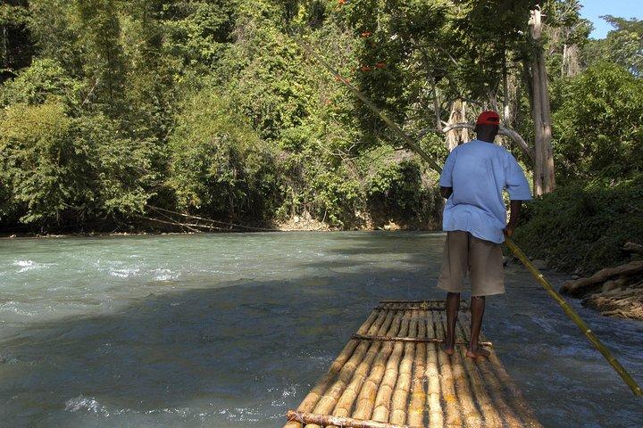 [PRIVADO] Dunn's River e Martha Brae Rafting - Entrada e Almoço