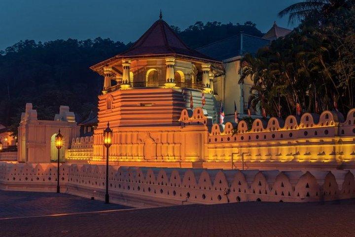 Cultura de las colinas de Negombo (2 días)