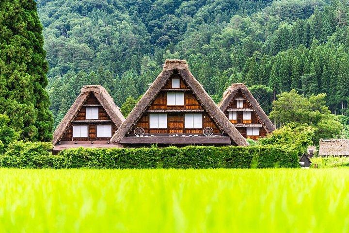 2 Tage Tateyama Kurobe Alpine Route, Hida Takayama & Shirakawa-go