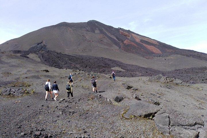Caminhada até o vulcão Pacaya saindo de Antígua