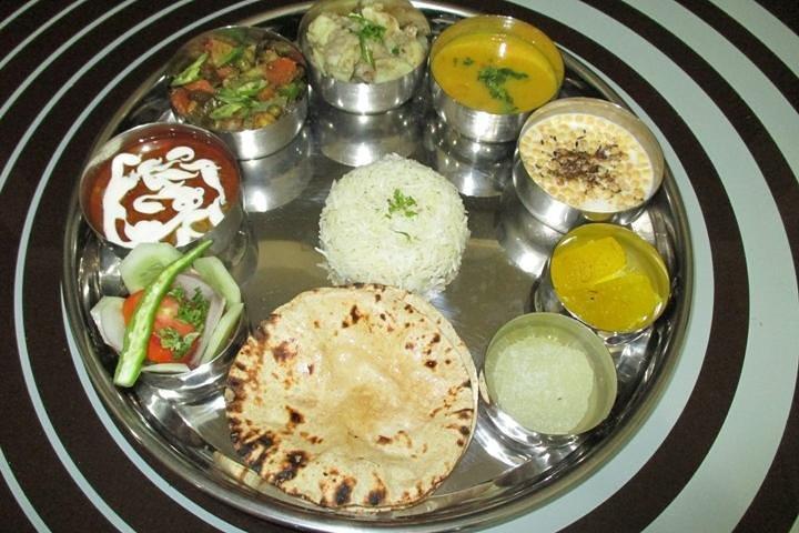 Agra on My Plate und Taj Mahal Sunrise Tour
