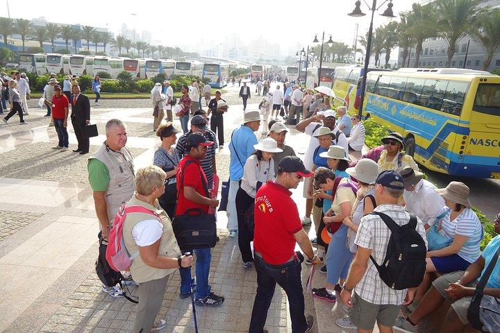 アレクサンドリア港からカイロへの一泊旅